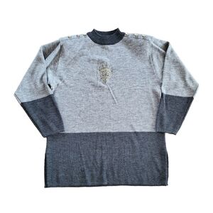 Adolfo Collectibles Womens Lambs Wool Sweater Size Medium Gold Crest Mock Neck